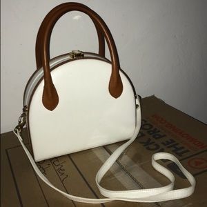 Ashneil White Purse